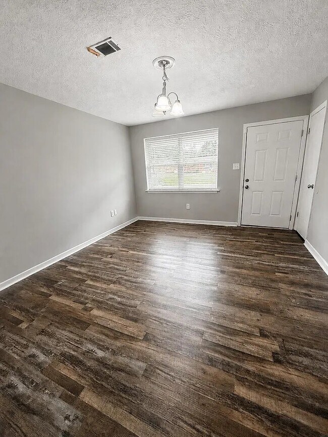 Foto del edificio - 3648 Alene Cir