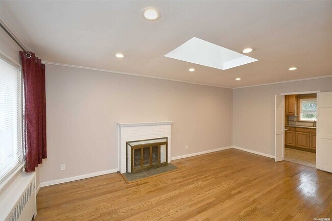 Building Photo - 22 Azalea Ct