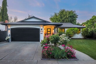 Building Photo - 4763 Golden Rd