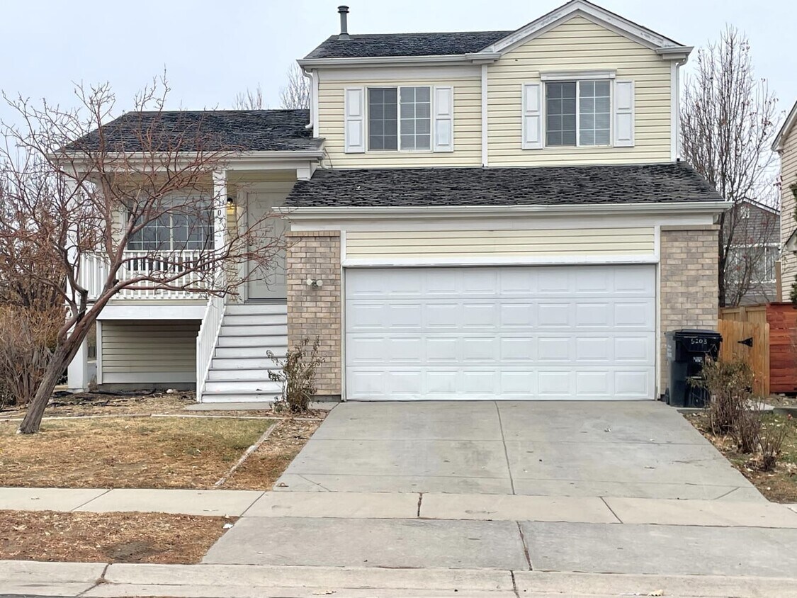 Foto principal - 5103 Jasper Ct