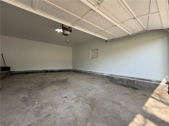 Foto del edificio - 1656 Jefferson Rd