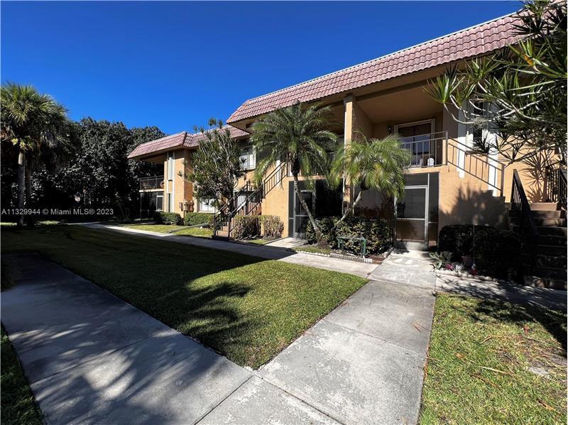 195 Lakeview Dr Unit 103, Weston, FL 33326 Condo for Rent in Weston