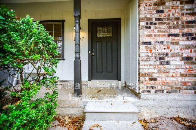 Foto del edificio - 207 Westwood Pl