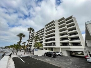 Building Photo - 5700 Mariner St