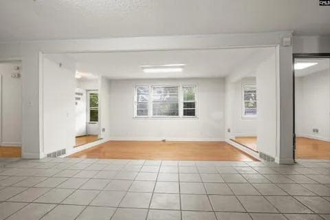 Building Photo - 227 Latonea Dr