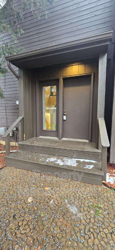 Building Photo - 4328 Whaler's Cove