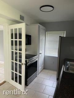 Foto del edificio - 3 br, 2 bath House - 3010 Carol Ave 1