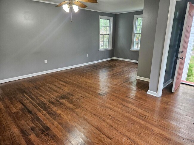 Foto del edificio - 2303 S Tyler St