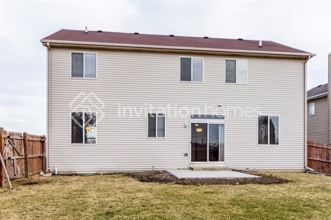 Foto del edificio - 12226 White Oak Dr