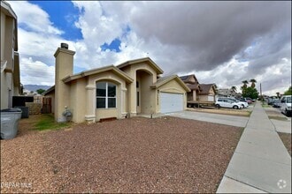Building Photo - 10937 Northview Dr