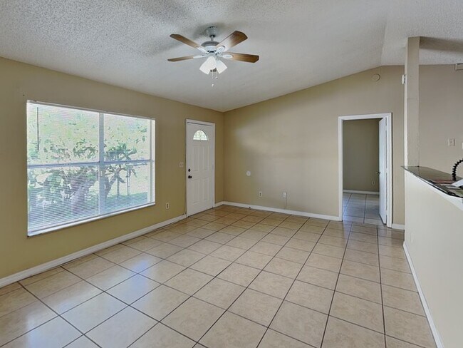 Foto del edificio - 12 Herring Ct