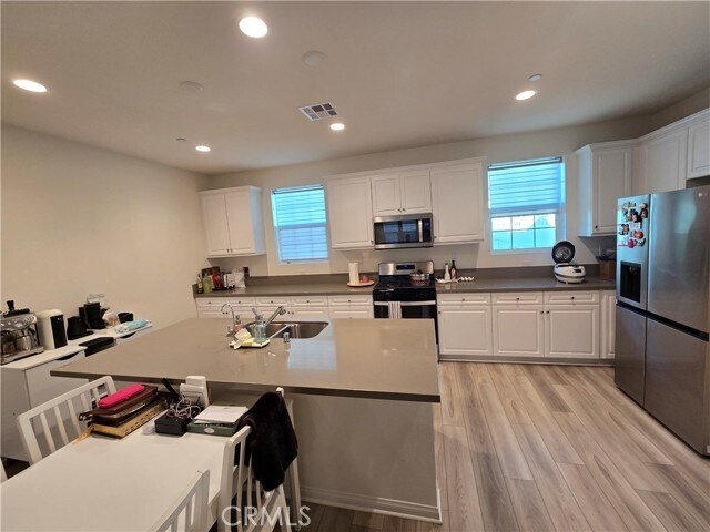 Foto del edificio - 8901 Orangethorpe Ave