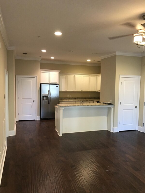 Foto principal - 425 E Mc Donough St