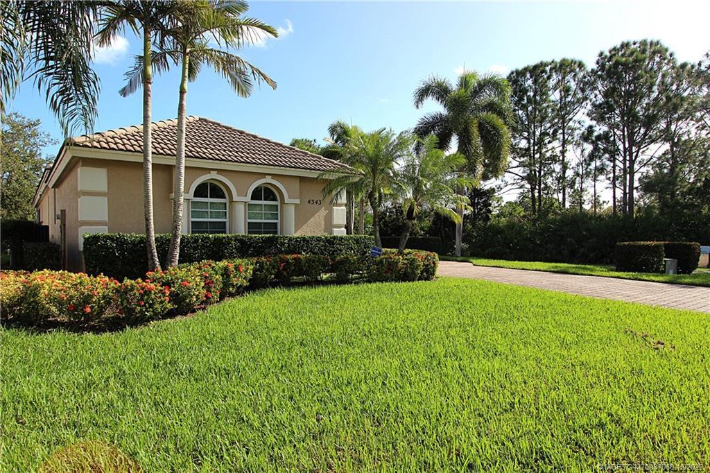 Foto principal - 4543 NW Red Maple Dr