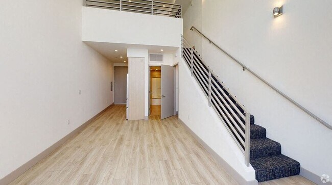 Interior Photo - Lido Apartments - 1039 S Hobart