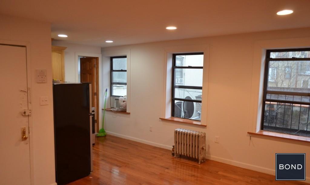 Plano de planta - 424 East 118th Street