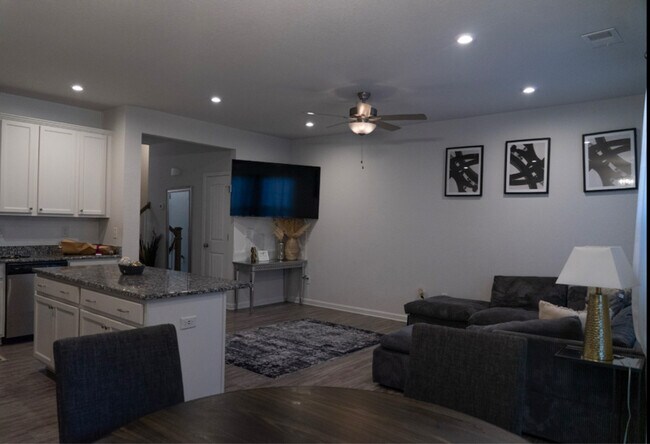 Foto del edificio - 664 Revival Ln.