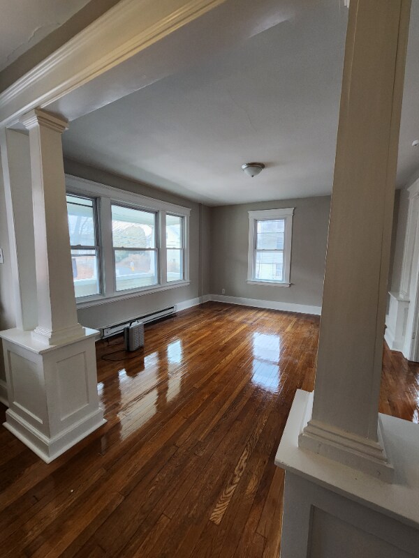 36 Carroll St Unit 1st Floor, Naugatuck, CT 06770 Room for Rent in