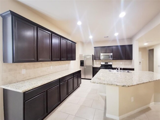 Foto del edificio - 29202 Vernon Forest Ct