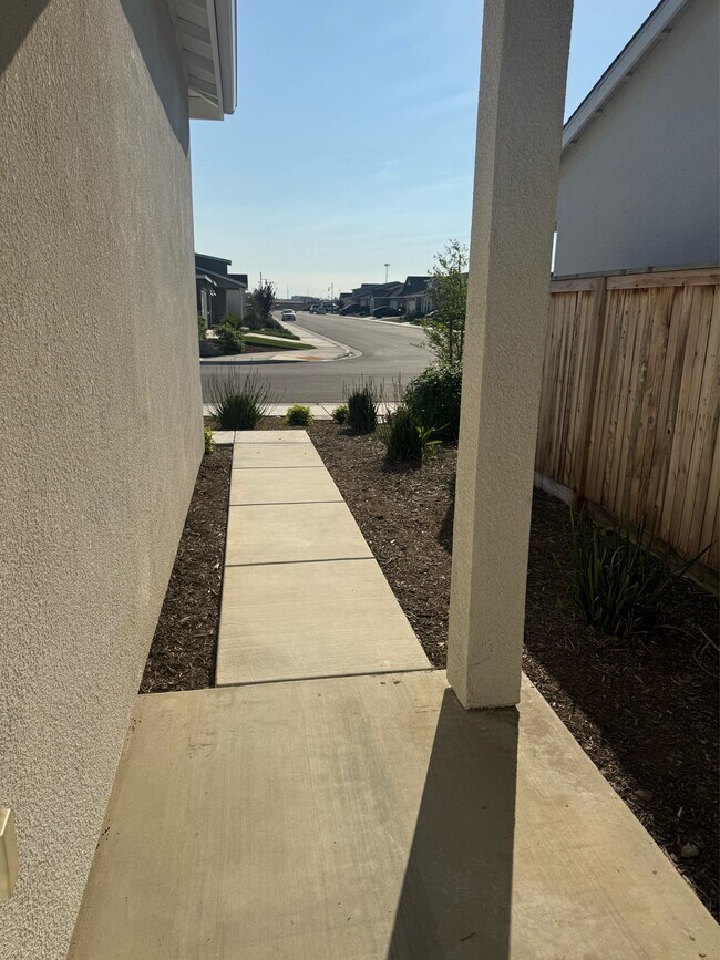 Foto del edificio - 3321 Mulberry Grv Wy