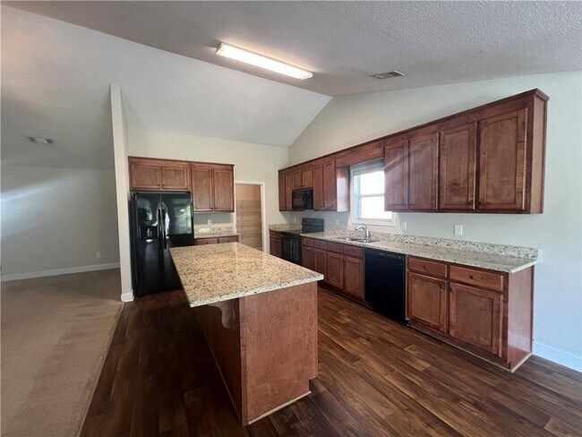 Building Photo - 707 River Mist Cir