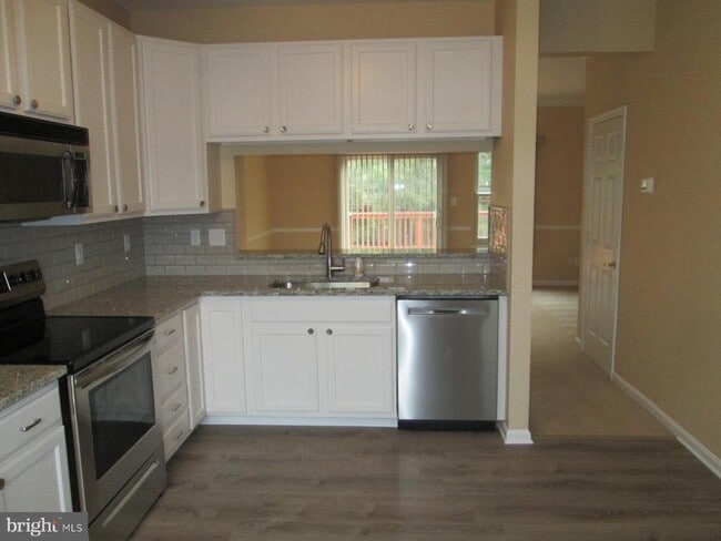 Foto del edificio - 1306 Roman Ridge Way