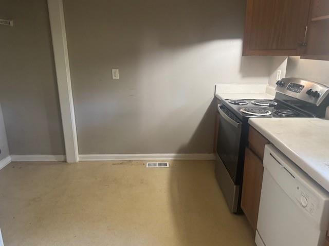 Building Photo - 5380 Archer Ave