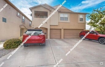 Building Photo - 5748 Valle Alegre Pl NW