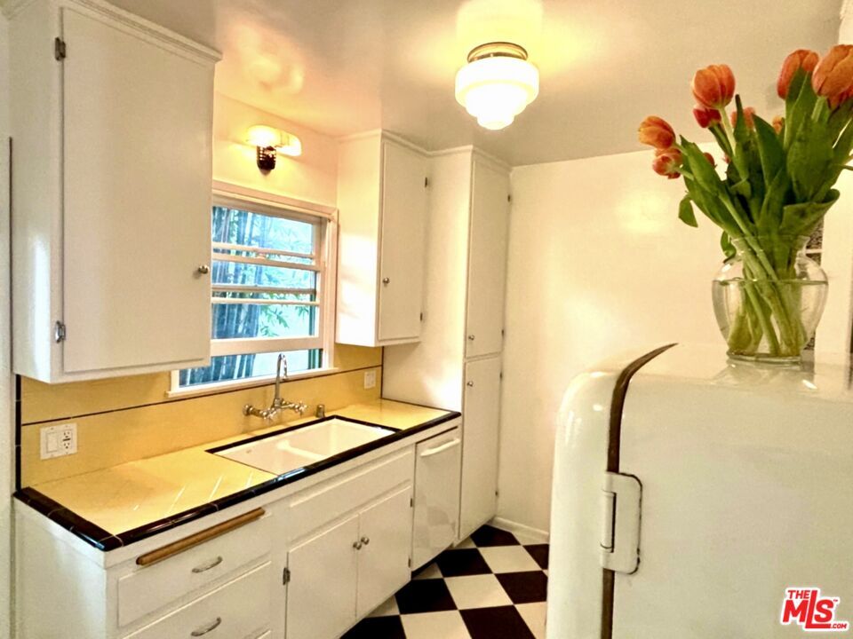 Foto principal - 1325 Washington Ave