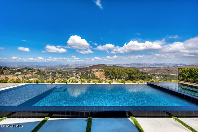 Foto del edificio - 4066 Calle Del Sol