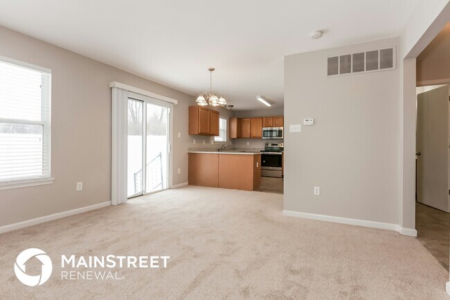 Foto del edificio - 4504 Robbins Grove Dr