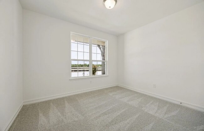 Foto del edificio - 1436 Holmes St