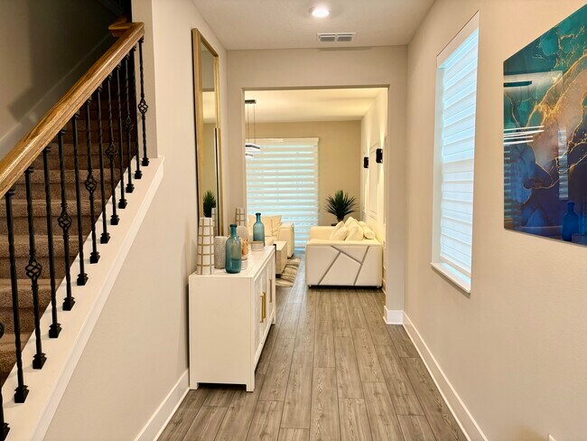 Building Photo - 1399 Greenfield Lp