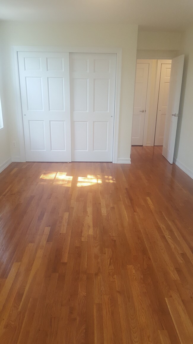 Building Photo - 15015 79th Ave