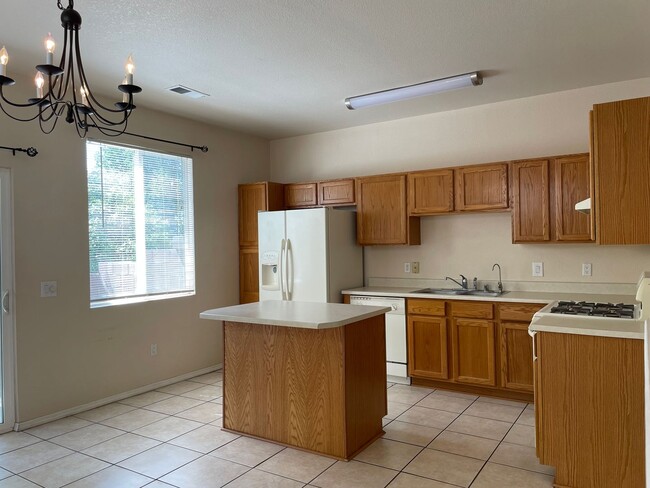 Foto del edificio - NE Townhouse with all the amenities
