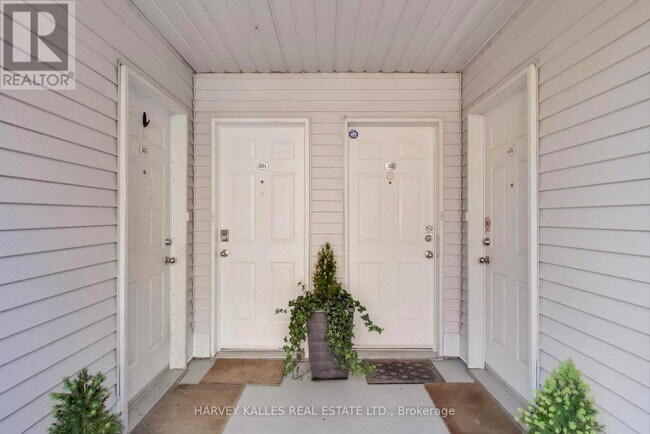 Building Photo - 12 Sudbury St