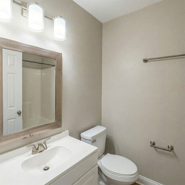 Interior Photo - The Pointe on Lafayette