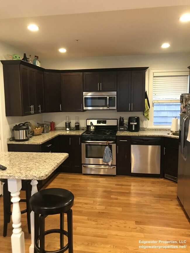 Foto del edificio - 16 Washburn St