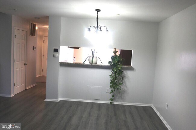 Building Photo - 7211 Goblet Ct