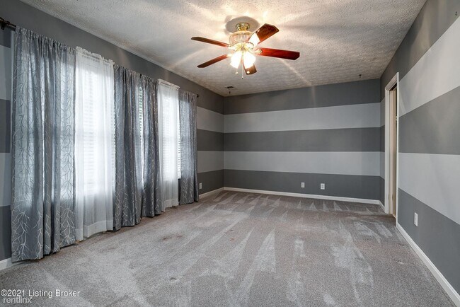Building Photo - 3 br, 3 bath House - 845 Nevada St