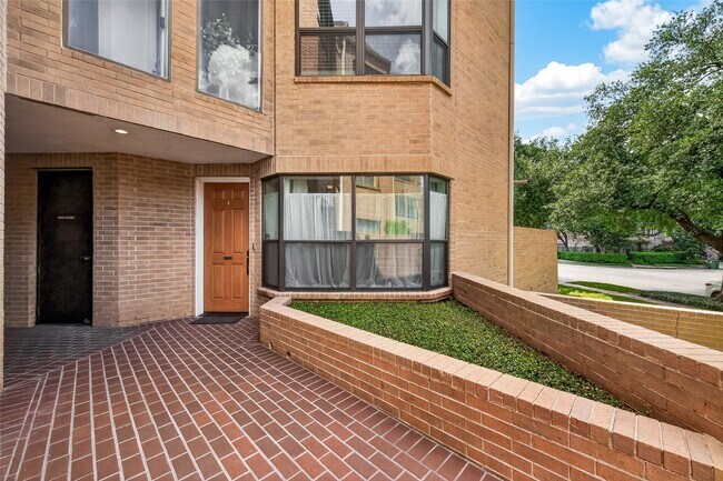 Foto del edificio - 5220 Weslayan St