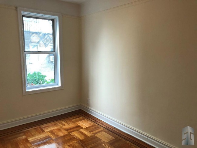 Building Photo - 3105 Avenue I