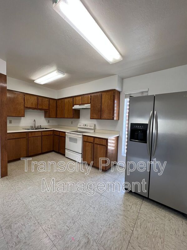 Foto del edificio - 8432 E Mangun Rd