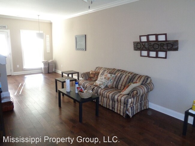 Building Photo - 4 br, 4.5 bath House - 236 Massee Circle