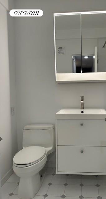 Foto del edificio - 301 E 66th St