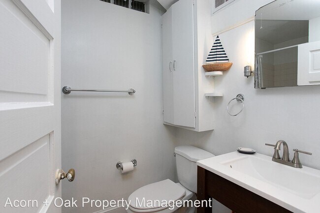 Building Photo - 3 br, 2 bath House - 2600 Chapel Hill Rd