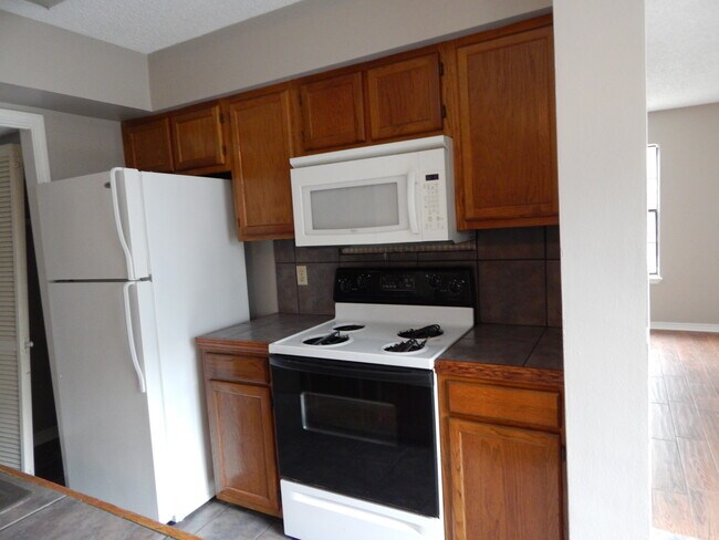 Foto del edificio - 3243 Oneal Ln