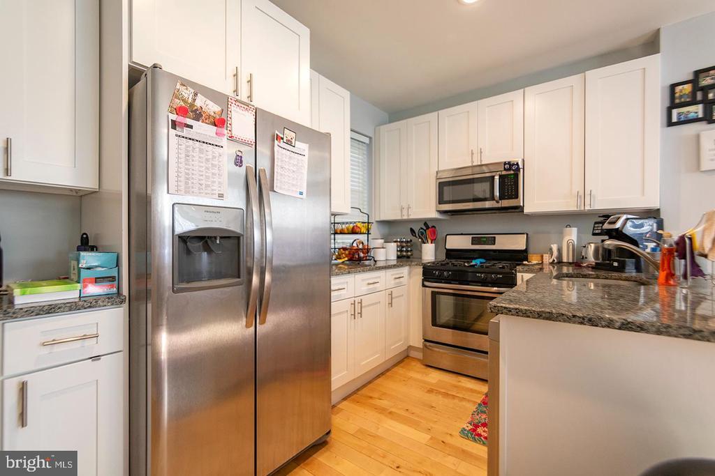 Foto principal - 975 N Lawrence St