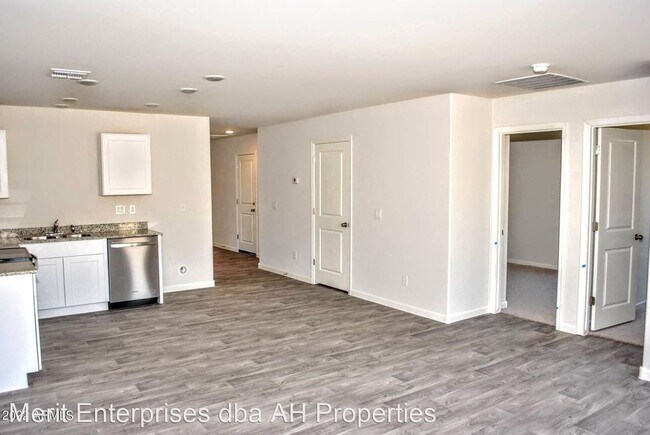 Building Photo - 4 br, 2 bath House - 15005 S RORY CALHOUN DR