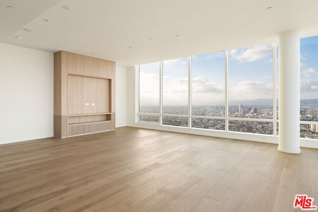 Foto del edificio - 1000 W 8th St